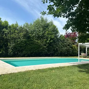  Apartment Escape With Pool In